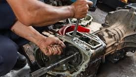 car transmission repair image